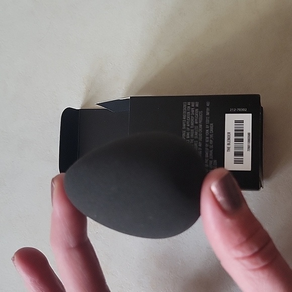 IL Makiage The blender makeup sponge NEW - Picture 5 of 5